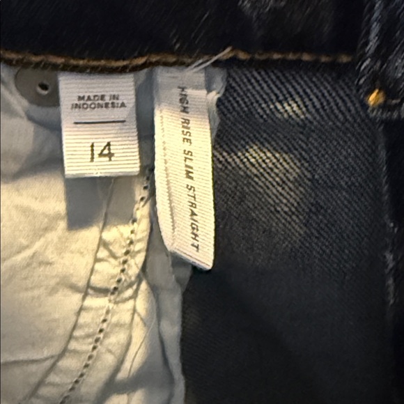 *NEW* LOFT Outlet Slim Straight High Rise Dark Wash Cuffed Denim Jeans Size 14 - Picture 7 of 9